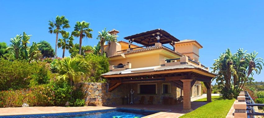 R3329542-Villa-For-Sale-Estepona-Detached-5-Beds-733-Built-7