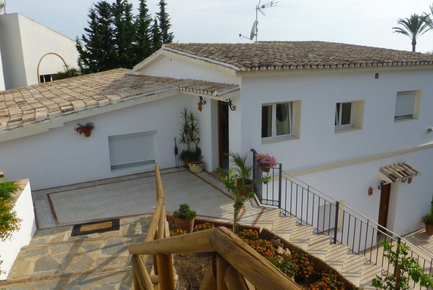 R4019293-Villa-For-Sale-El-Rosario-Detached-4-Beds-334-Built-3