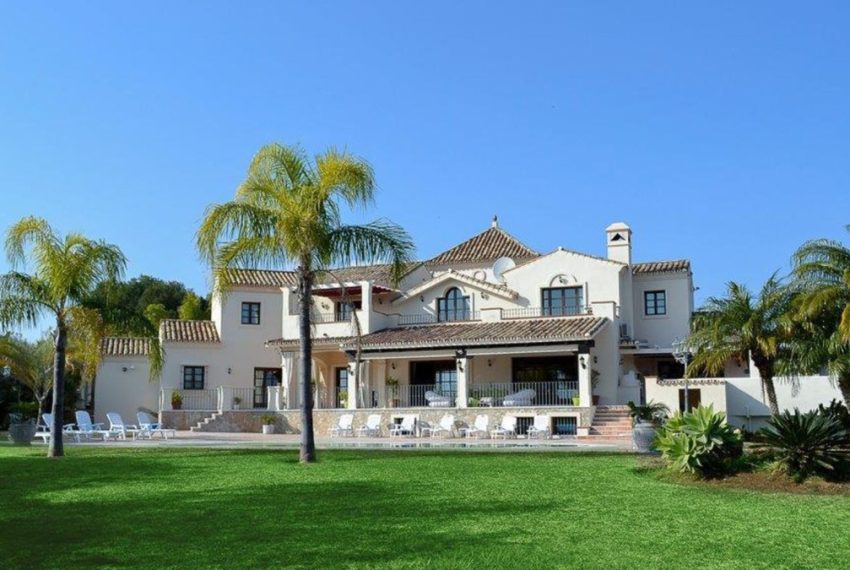 R4131784-Villa-For-Sale-Cancelada-Detached-9-Beds-760-Built-12