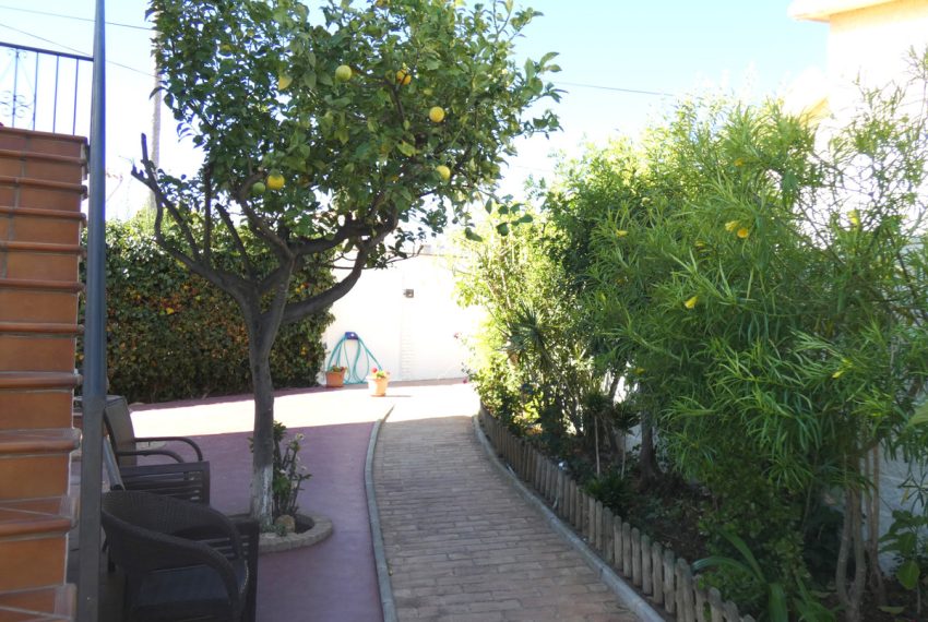 R4237291-Villa-For-Sale-San-Pedro-de-Alcantara-Detached-5-Beds-150-Built-16