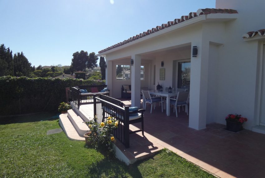 R4237291-Villa-For-Sale-San-Pedro-de-Alcantara-Detached-5-Beds-150-Built-4