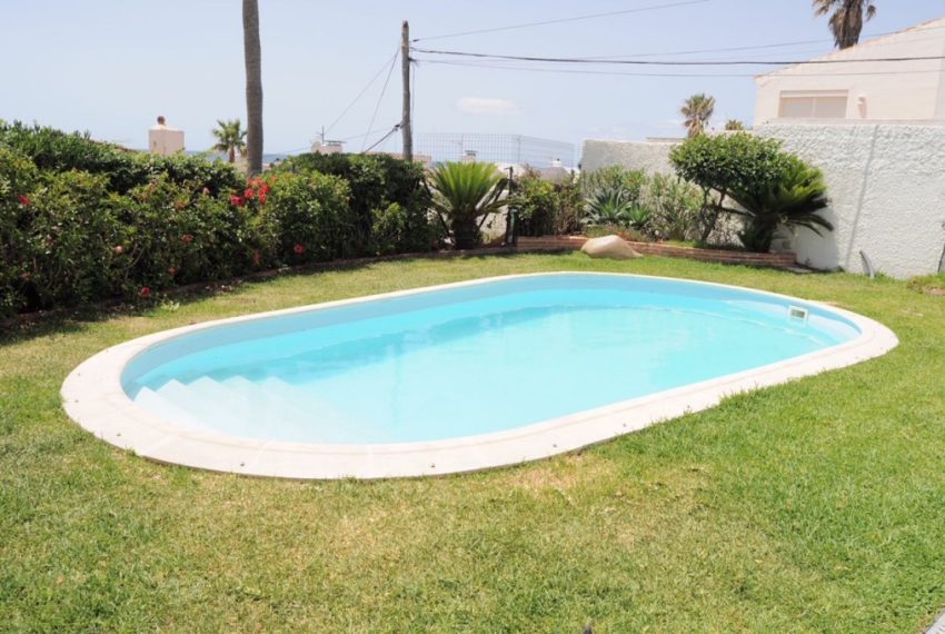 R4305580-Villa-For-Sale-Estepona-Detached-4-Beds-242-Built-17