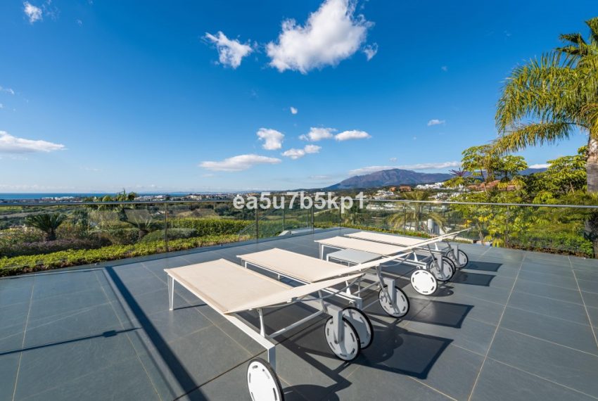 R4361089-Villa-For-Sale-Benahavis-Detached-5-Beds-595-Built-3