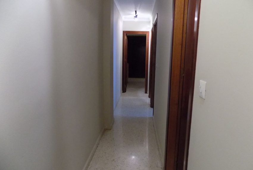 R4560415-Apartment-For-Sale-Coin-Penthouse-4-Beds-90-Built-13