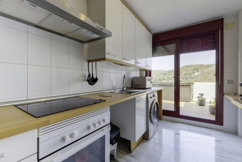 R4572220-Apartment-For-Sale-Benahavis-Penthouse-3-Beds-127-Built-4