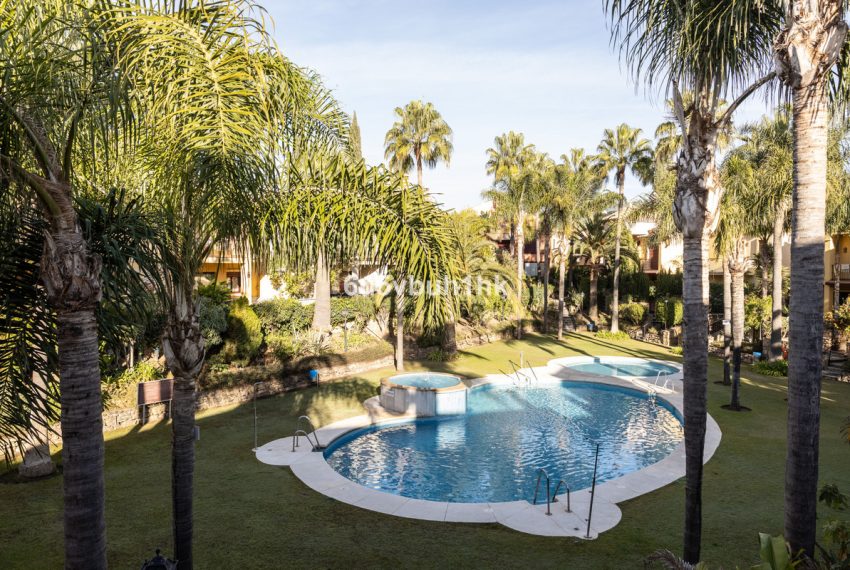 R4588735-Townhouse-For-Sale-Marbella-Terraced-3-Beds-188-Built-3