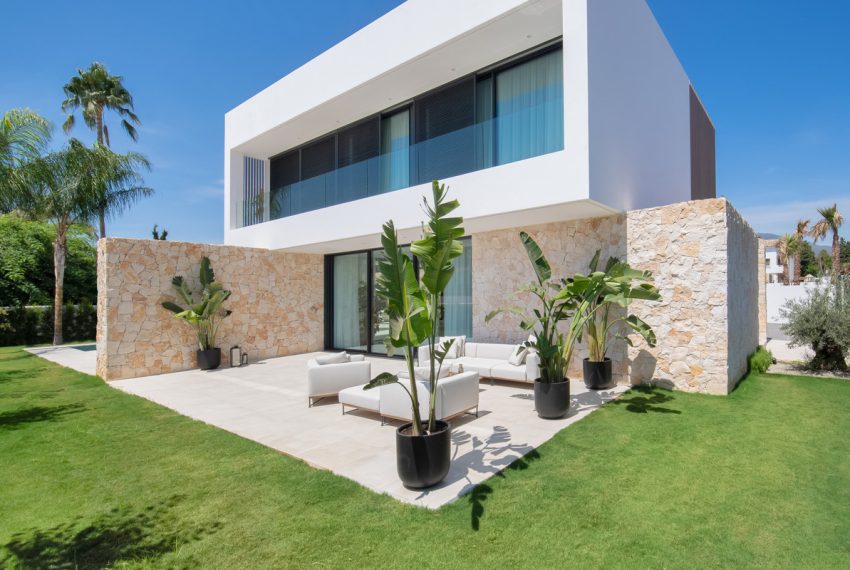 R4626292-Villa-For-Sale-San-Pedro-de-Alcantara-Detached-6-Beds-567-Built-5