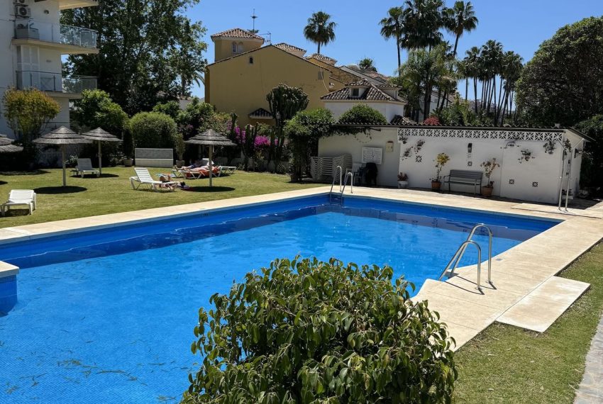 R4742089-Apartment-For-Sale-Puerto-Banus-Middle-Floor-2-Beds-45-Built