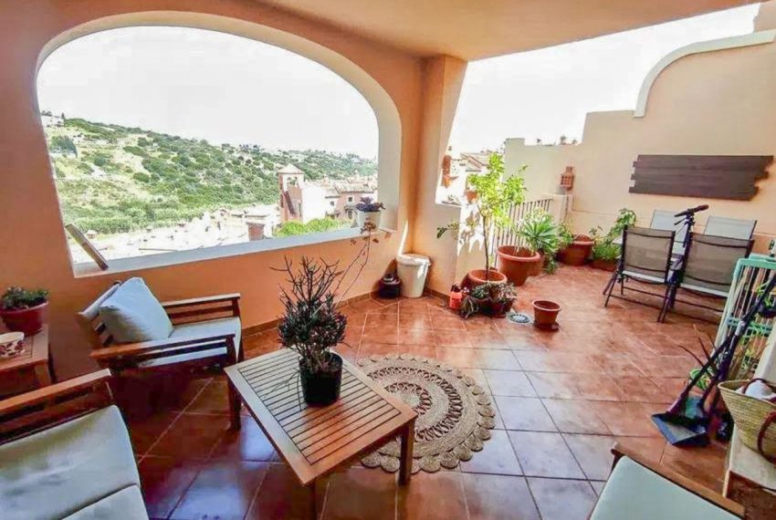 R4765474-Apartment-For-Sale-Estepona-Penthouse-2-Beds-110-Built-1