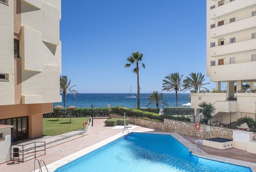 R4771204-Studio-For-Sale-Marbella-Penthouse-1-Beds-25-Built-4