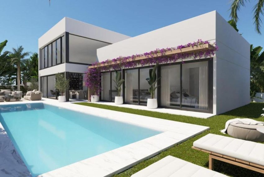 R4789984-Villa-For-Sale-Estepona-Detached-4-Beds-300-Built-2