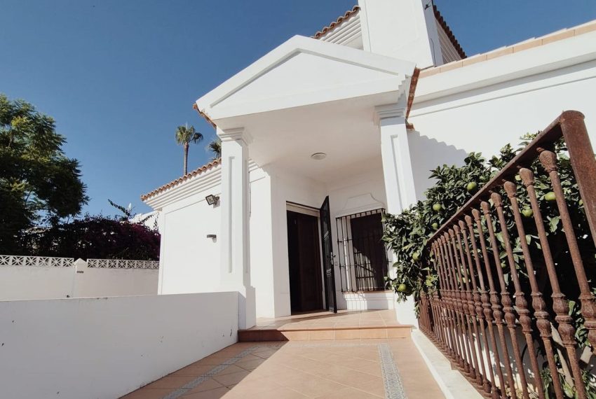 R4801684-Villa-For-Sale-San-Pedro-de-Alcantara-Detached-5-Beds-280-Built-5