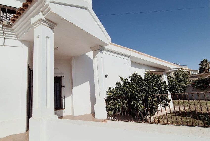 R4801684-Villa-For-Sale-San-Pedro-de-Alcantara-Detached-5-Beds-280-Built