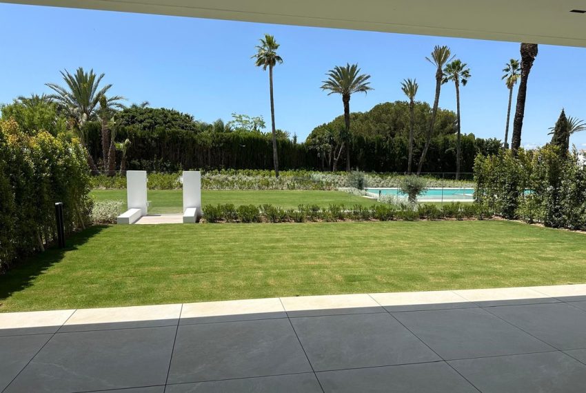 R4802086-Villa-For-Sale-Puerto-Banus-Semi-Detached-4-Beds-375-Built-5