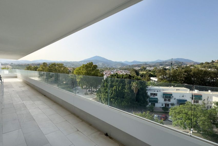 R4829065-Apartment-For-Sale-Nueva-Andalucia-Penthouse-3-Beds-132-Built-4