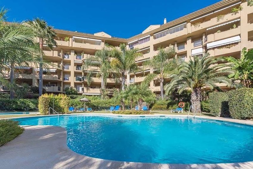 R4830127-Apartment-For-Sale-Guadalmina-Alta-Penthouse-3-Beds-204-Built