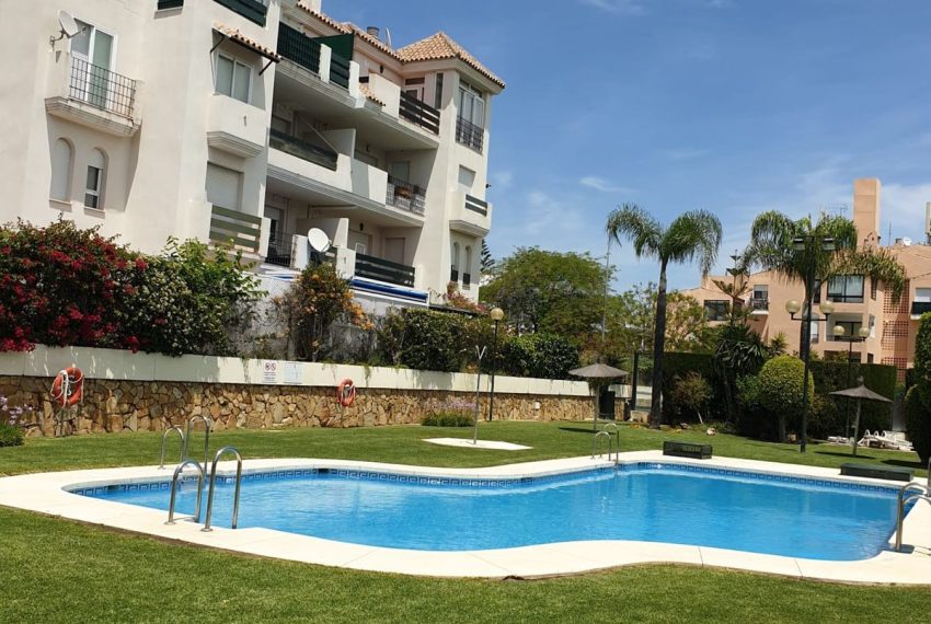 R4835899-Apartment-For-Sale-Nueva-Andalucia-Middle-Floor-1-Beds-70-Built