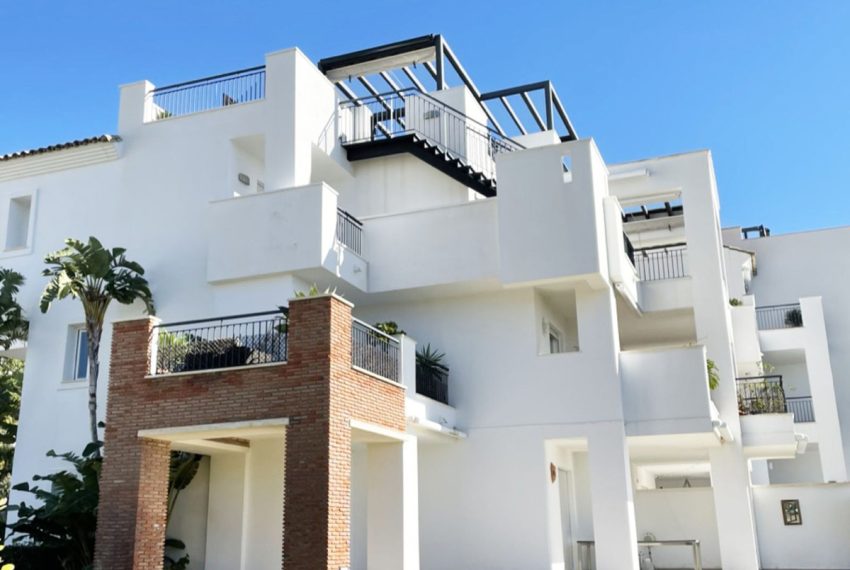 R4836259-Apartment-For-Sale-Benahavis-Middle-Floor-3-Beds-141-Built-3