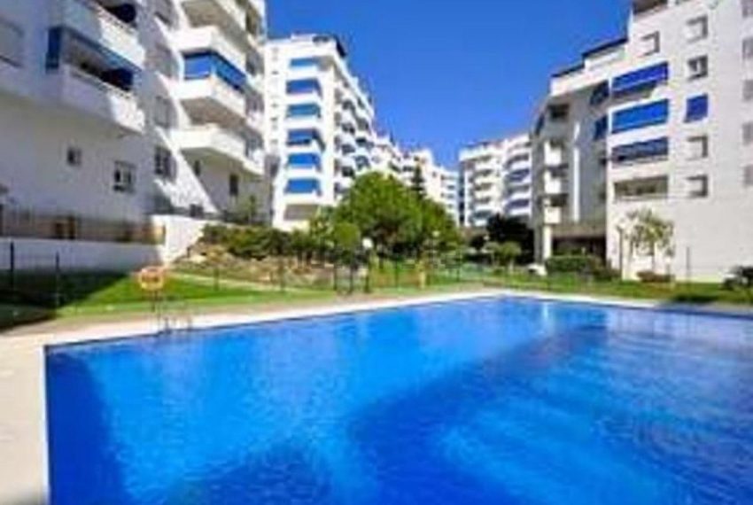 R4841098-Apartment-For-Sale-Nueva-Andalucia-Middle-Floor-4-Beds-128-Built-4