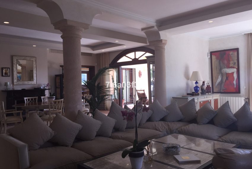 R2607917-Villa-For-Sale-Nueva-Andalucia-Detached-5-Beds-600-Built-18