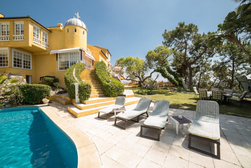 R2938691-Villa-For-Sale-Benahavis-Detached-7-Beds-1700-Built-1