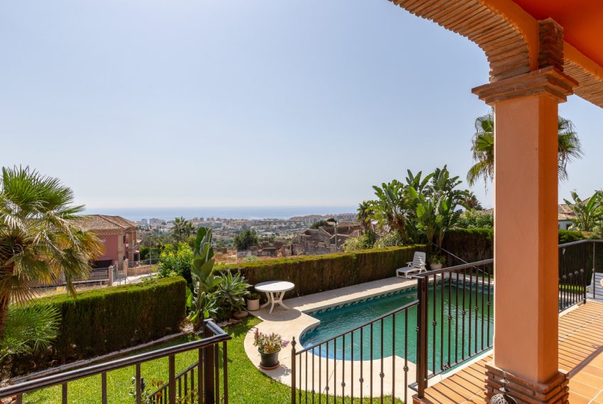 R3550327-Villa-For-Sale-Marbella-Detached-4-Beds-428-Built-3