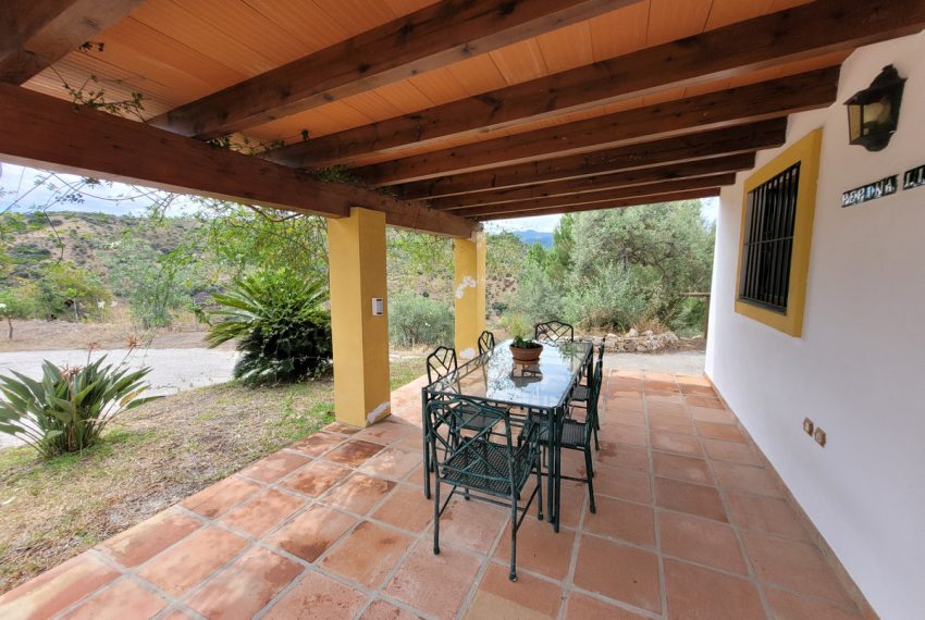 R3880645-Villa-For-Sale-Monda-Finca-1-Beds-65-Built-2