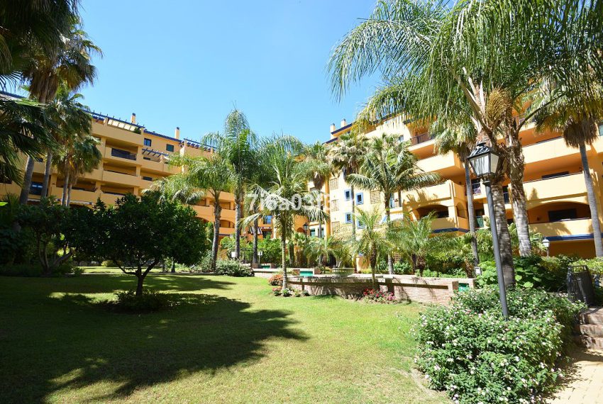 R3947776-Apartment-For-Sale-San-Pedro-de-Alcantara-Ground-Floor-2-Beds-127-Built-11