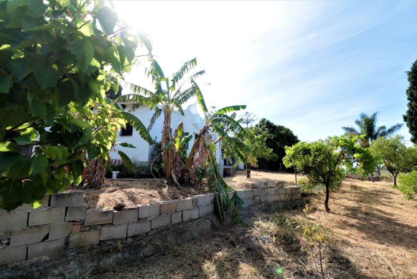 R4070251-Villa-For-Sale-El-Padron-Finca-4-Beds-200-Built-11