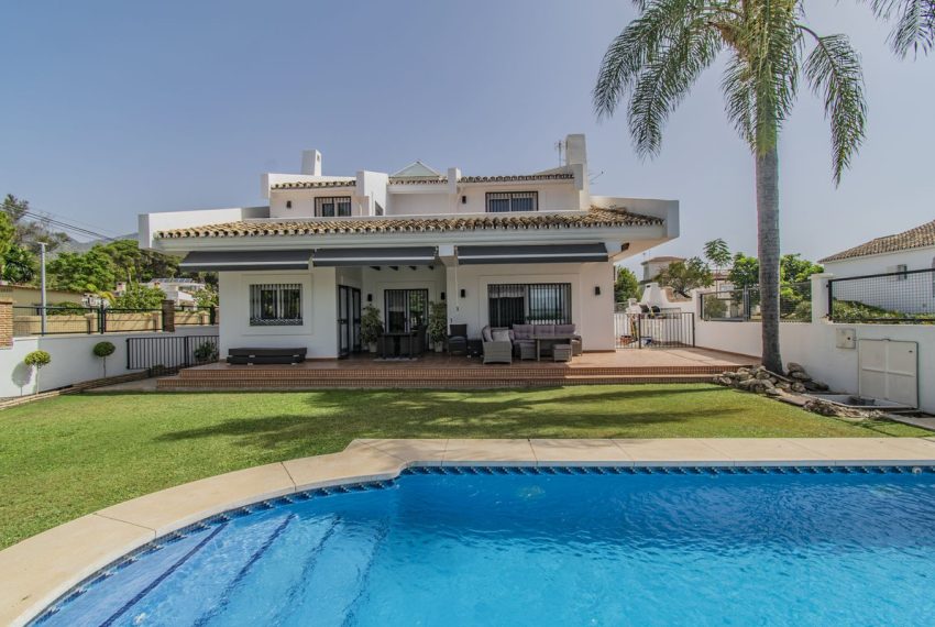 R4131322-Villa-For-Sale-Marbella-Detached-7-Beds-474-Built-18