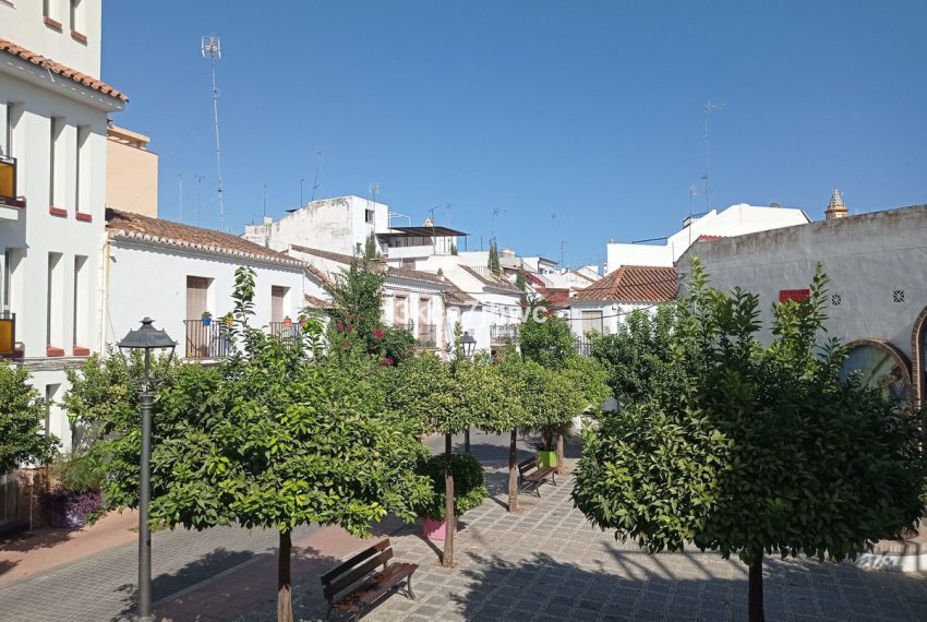 R4153975-Villa-For-Sale-Estepona-Semi-Detached-4-Beds-280-Built-19