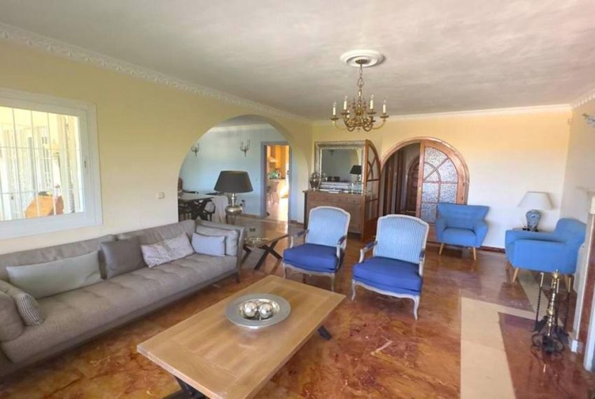 R4331056-Villa-For-Sale-Guadalmina-Alta-Detached-5-Beds-521-Built-4