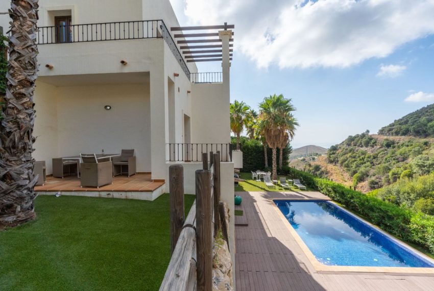 R4387447-Villa-For-Sale-Benahavis-Detached-4-Beds-407-Built-2