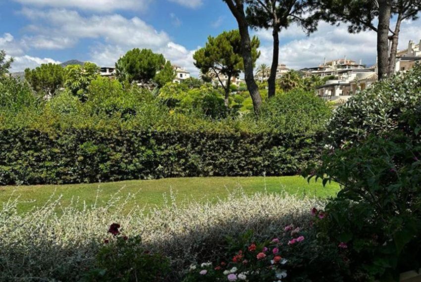 R4417591-Apartment-For-Sale-Benahavis-Middle-Floor-5-Beds-176-Built-6