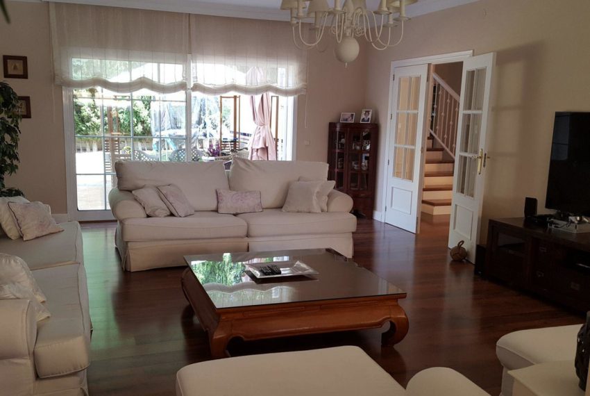 R4438660-Villa-For-Sale-Mijas-Golf-Detached-4-Beds-424-Built-8