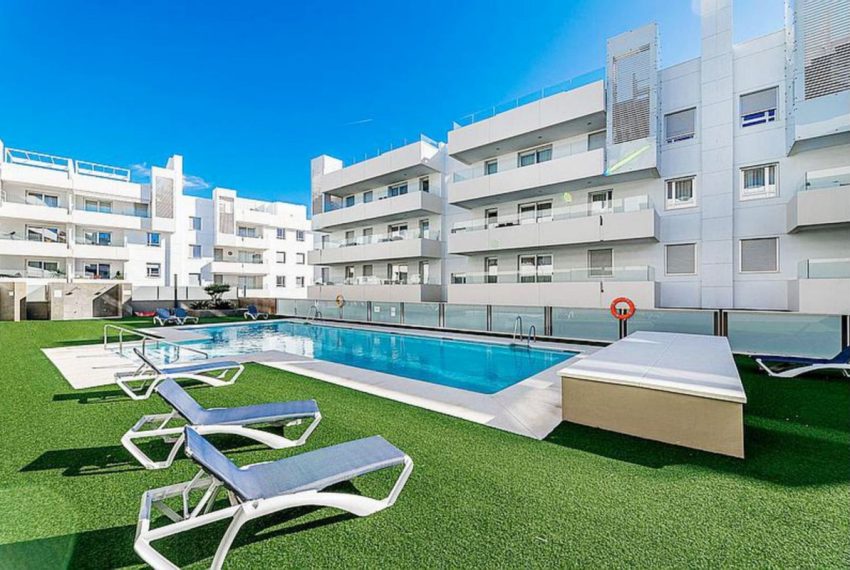 R4445437-Apartment-For-Sale-San-Pedro-de-Alcantara-Middle-Floor-3-Beds-115-Built