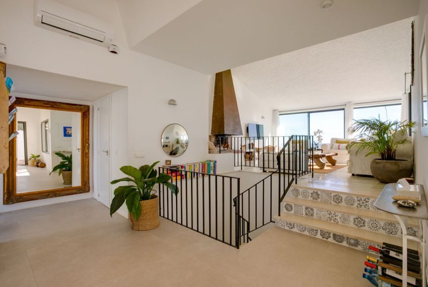 R4620325-Villa-For-Sale-Estepona-Detached-3-Beds-165-Built-3