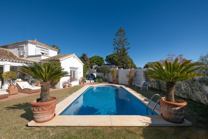 R4630909-Villa-For-Sale-Marbella-Detached-3-Beds-208-Built-14