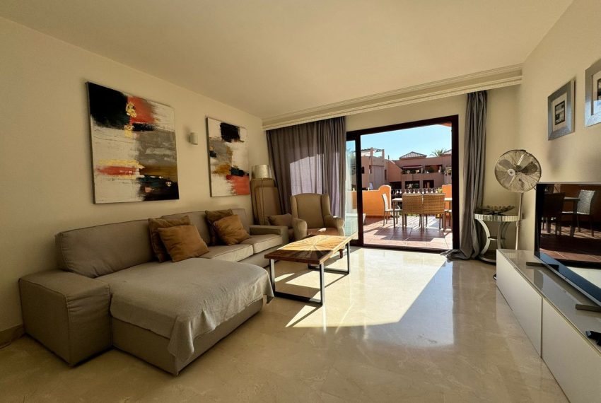 R4637200-Apartment-For-Sale-Bel-Air-Penthouse-2-Beds-110-Built-5