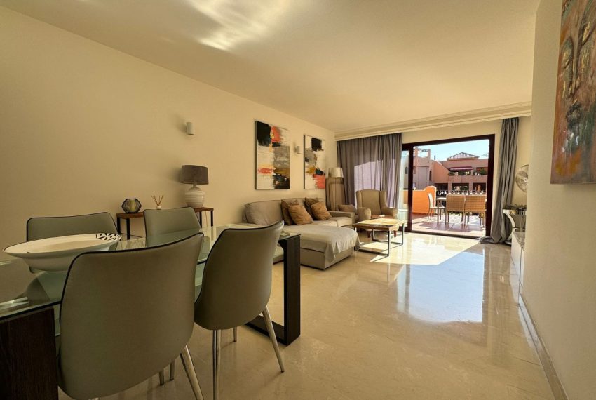 R4637200-Apartment-For-Sale-Bel-Air-Penthouse-2-Beds-110-Built-7