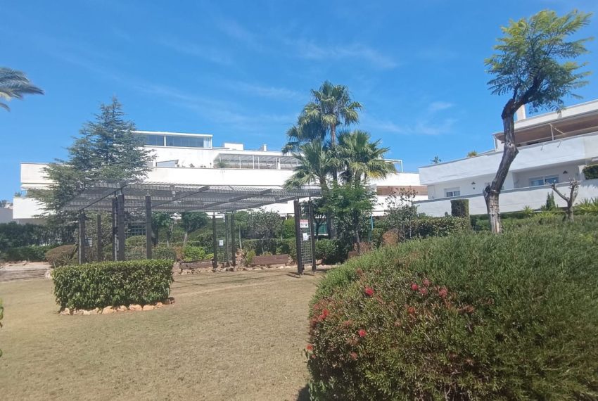 R4652359-Apartment-For-Sale-Nueva-Andalucia-Ground-Floor-2-Beds-120-Built-3