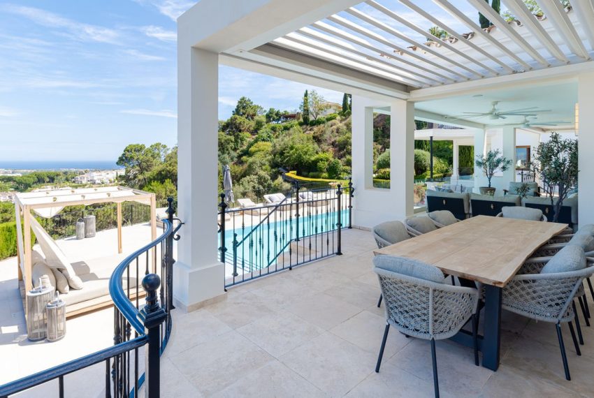 R4677130-Villa-For-Sale-Benahavis-Detached-7-Beds-1014-Built-16