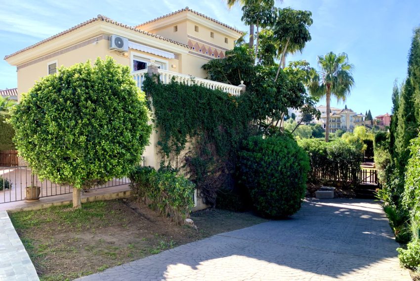 R4707523-Villa-For-Sale-Mijas-Golf-Detached-5-Beds-366-Built-2