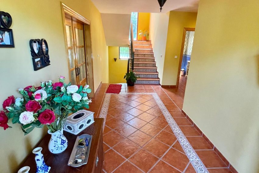 R4711024-Villa-For-Sale-San-Pedro-de-Alcantara-Detached-6-Beds-640-Built-16