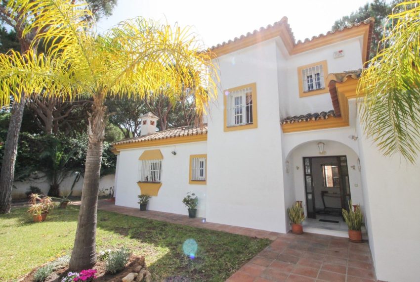 R4718953-Villa-For-Sale-Calahonda-Detached-3-Beds-227-Built-2