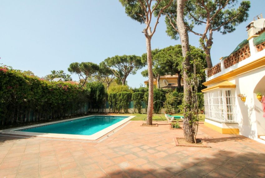 R4718953-Villa-For-Sale-Calahonda-Detached-3-Beds-227-Built-3