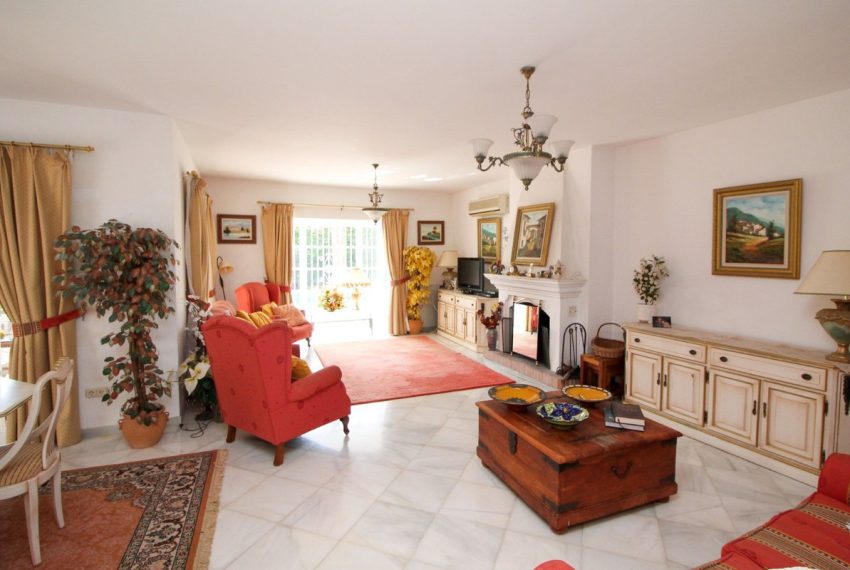 R4718953-Villa-For-Sale-Calahonda-Detached-3-Beds-227-Built-5