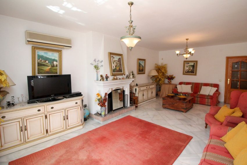 R4718953-Villa-For-Sale-Calahonda-Detached-3-Beds-227-Built-7