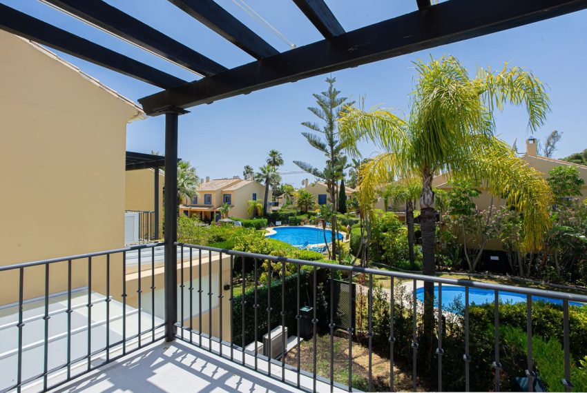 R4750495-Townhouse-For-Sale-San-Pedro-de-Alcantara-Terraced-4-Beds-139-Built-13