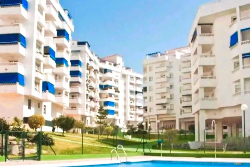 R4752214-Apartment-For-Sale-Nueva-Andalucia-Middle-Floor-4-Beds-116-Built